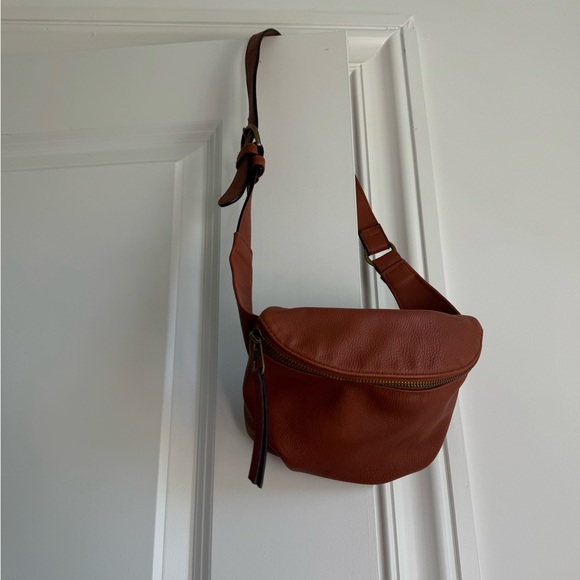 Faux Leather Purse - Picture 4 of 4